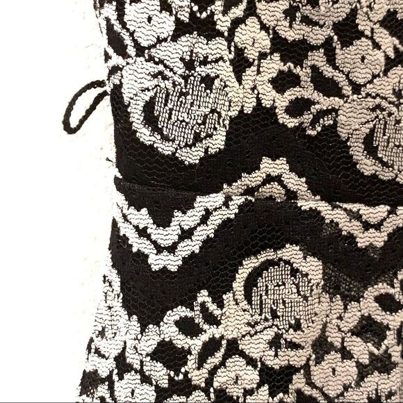 NWT Juniors City Studio Black & Cream Floral Lace Fit and Flare Dress Size 3 - Picture 6 of 10
